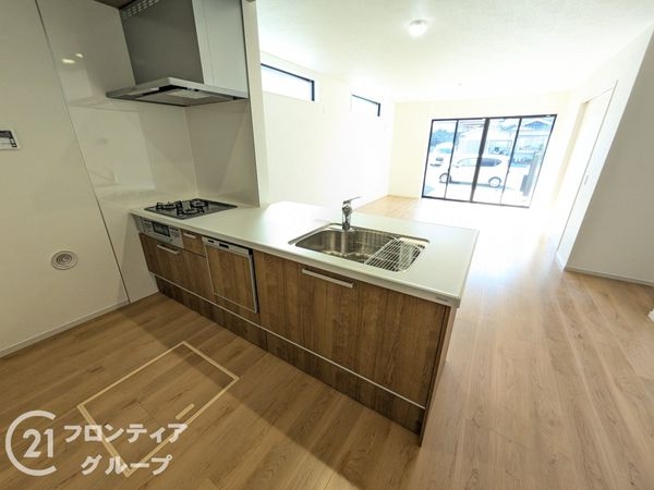 大津市栗林町　新築一戸建て　1期　1号棟