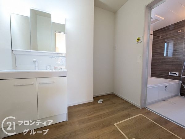 大津市栗林町　新築一戸建て　1期　1号棟