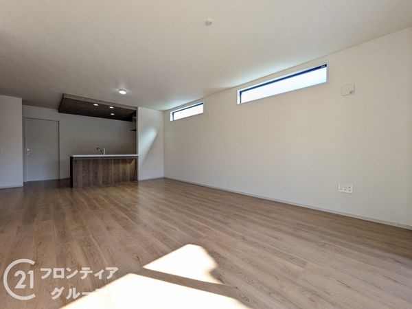 大津市栗林町　新築一戸建て　1期　1号棟