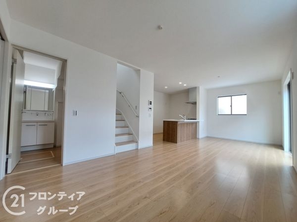 大津市本宮２丁目　新築一戸建て　1期　１号地
