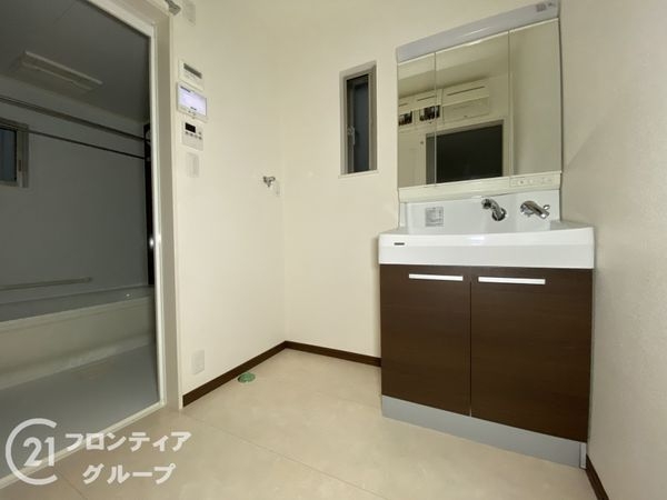 京都市伏見区羽束師菱川町の中古一戸建て