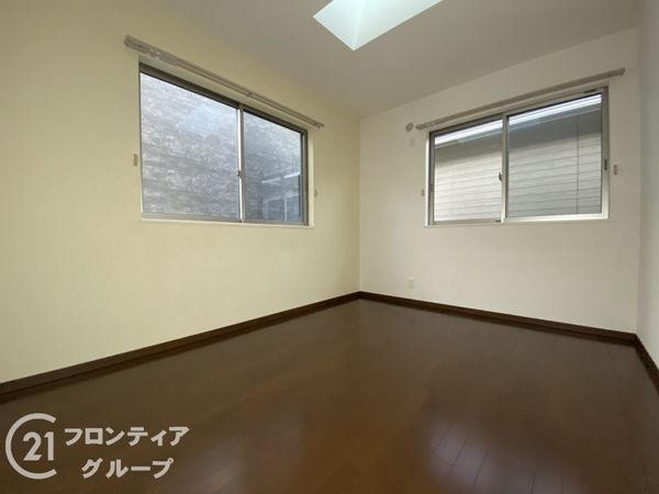 京都市伏見区羽束師菱川町の中古一戸建て