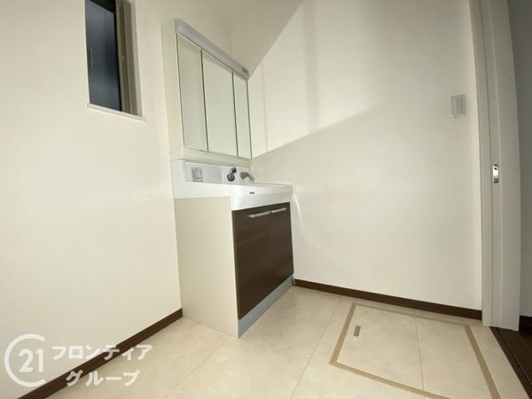 京都市伏見区羽束師菱川町の中古一戸建て