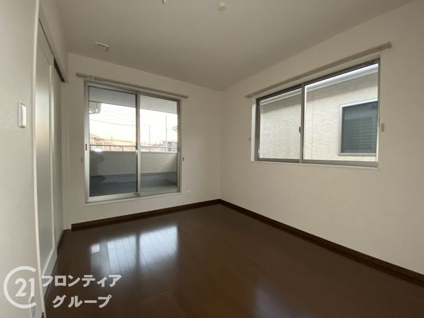 京都市伏見区羽束師菱川町の中古一戸建て