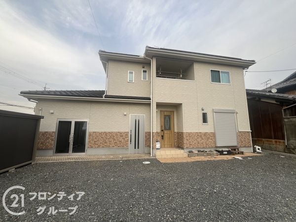 八幡市内里東ノ口の中古一戸建て