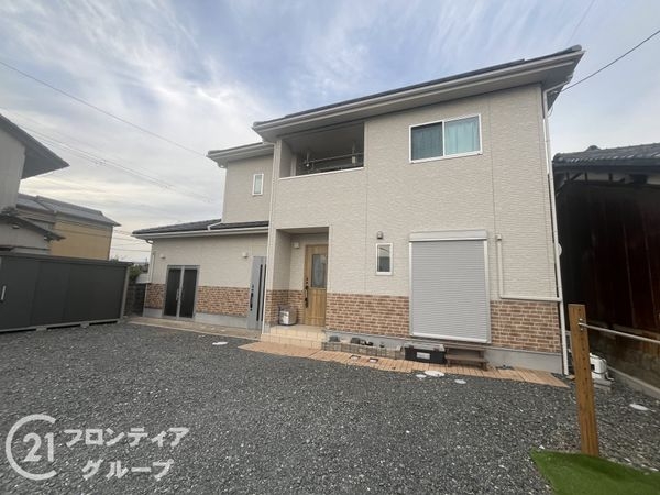 八幡市内里東ノ口の中古一戸建て