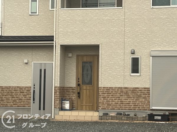 八幡市内里東ノ口の中古一戸建て