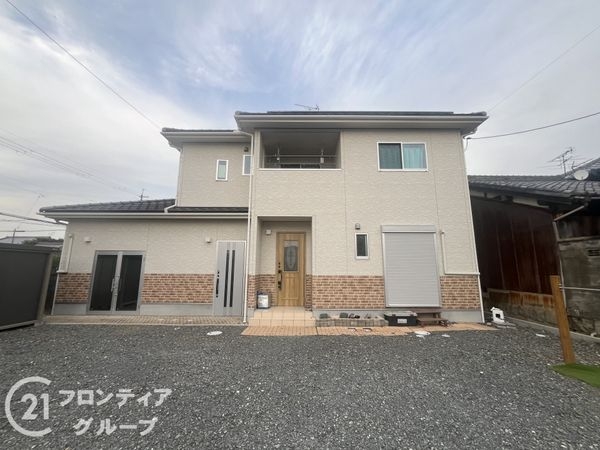 八幡市内里東ノ口の中古一戸建て