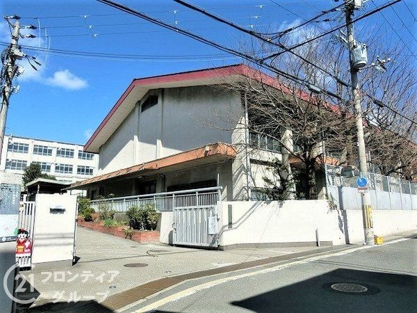 京都市山科区音羽前出町の中古一戸建て(京都市立音羽中学校)