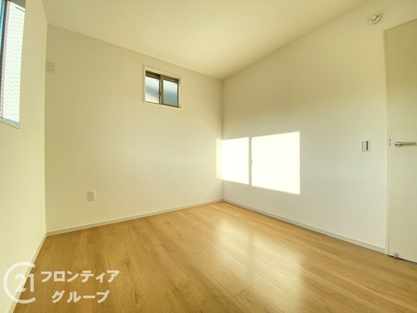 城陽市枇杷庄島ノ宮　新築一戸建て　２期　全１区画