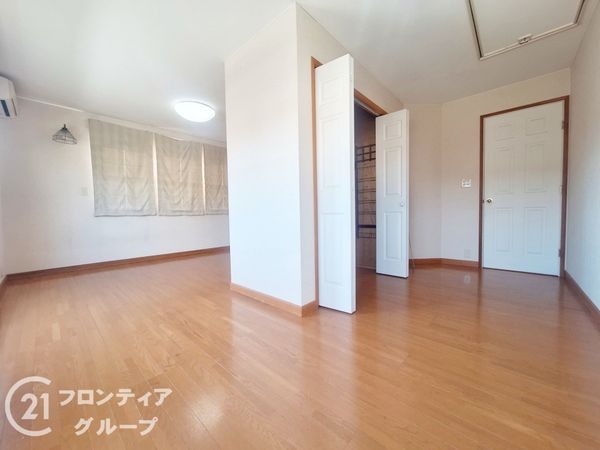 城陽市久世上大谷の中古一戸建て