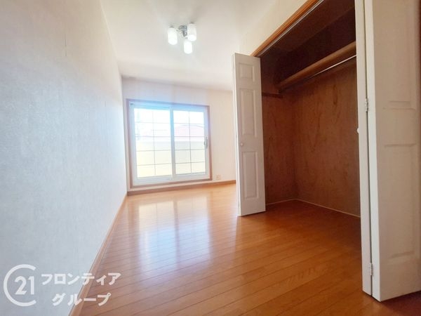 城陽市久世上大谷の中古一戸建て