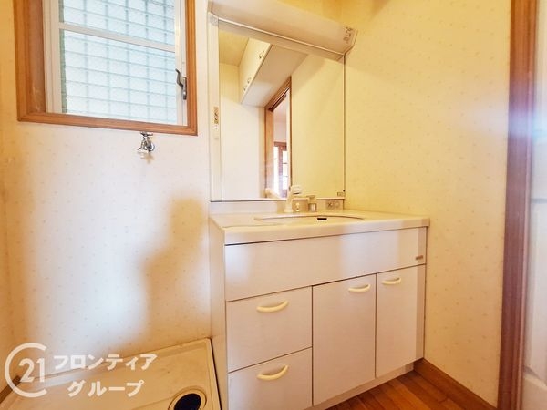 城陽市久世上大谷の中古一戸建て