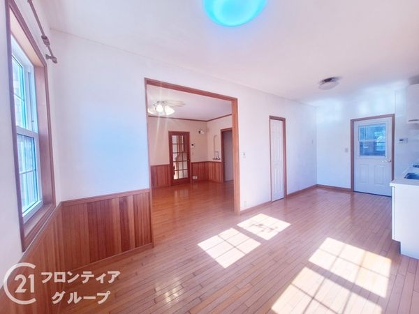 城陽市久世上大谷の中古一戸建て