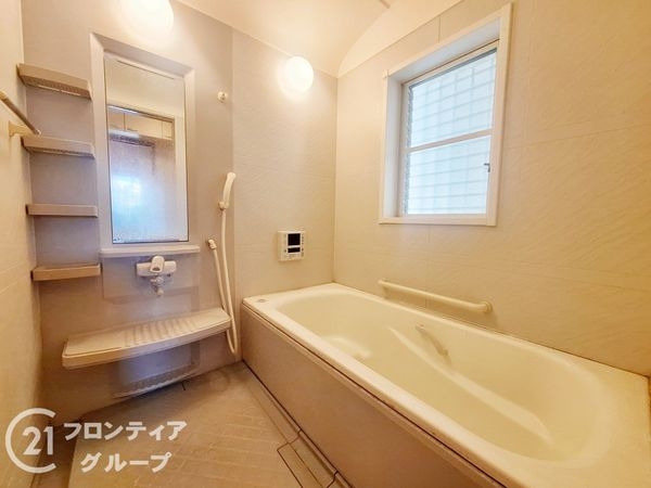 城陽市久世上大谷の中古一戸建て