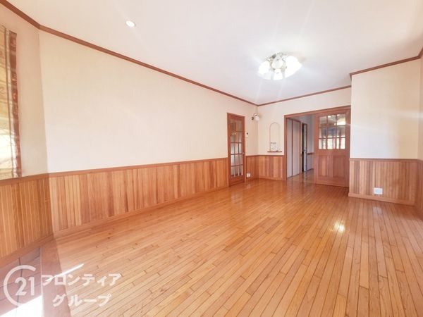 城陽市久世上大谷の中古一戸建て