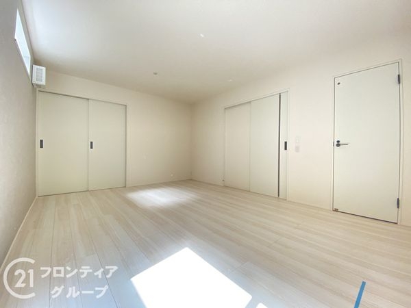 宇治市伊勢田町毛語　新築一戸建て　第１期　2号棟