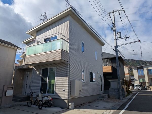 大津市下阪本２丁目の中古一戸建て
