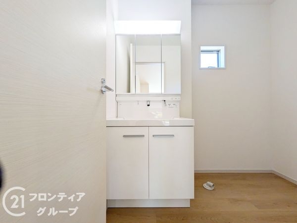 大津市神宮町　新築一戸建て　１期　全１区画