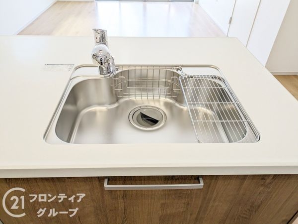 大津市神宮町　新築一戸建て　１期　全１区画