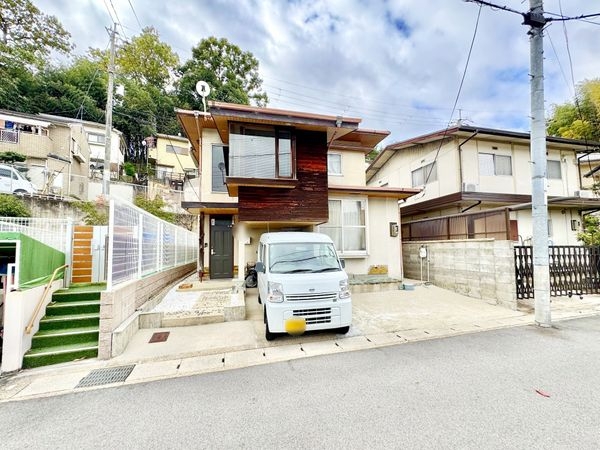 京都市山科区日ノ岡坂脇町の中古一戸建て