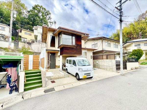 京都市山科区日ノ岡坂脇町の中古一戸建て