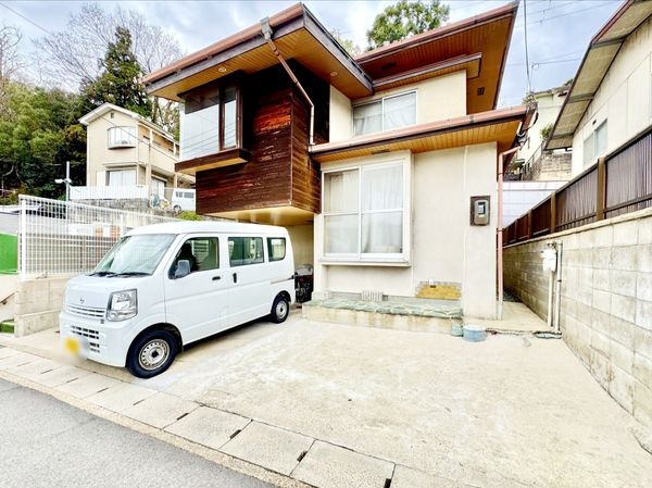 京都市山科区日ノ岡坂脇町の中古一戸建て
