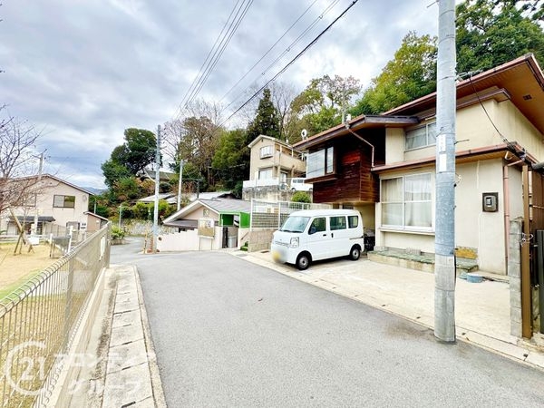 京都市山科区日ノ岡坂脇町の中古一戸建て
