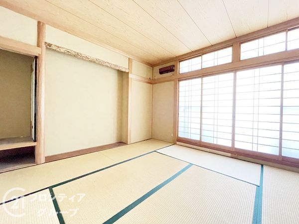 宇治市木幡南山の中古一戸建て