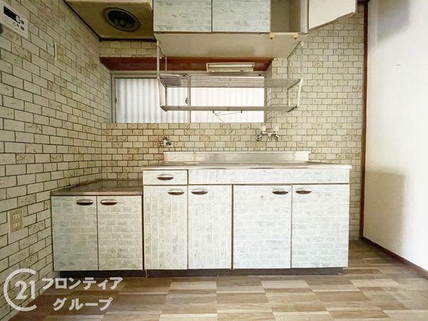 宇治市木幡南山　中古一戸建て