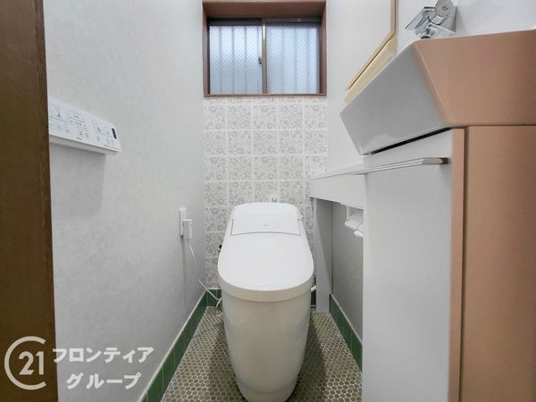 宇治市五ケ庄折坂の中古一戸建て