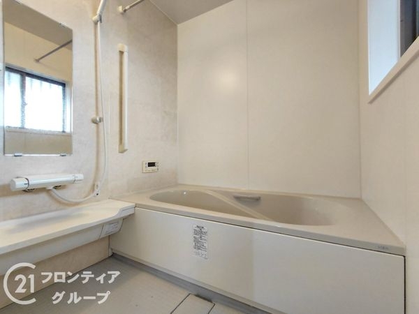 宇治市五ケ庄折坂　中古一戸建て