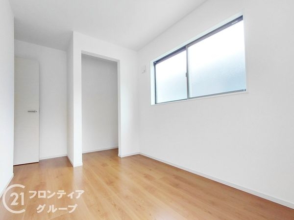 大津市鶴の里　新築一戸建て　１期　２号棟