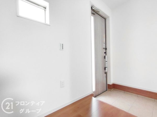 大津市鶴の里　新築一戸建て　１期　２号棟