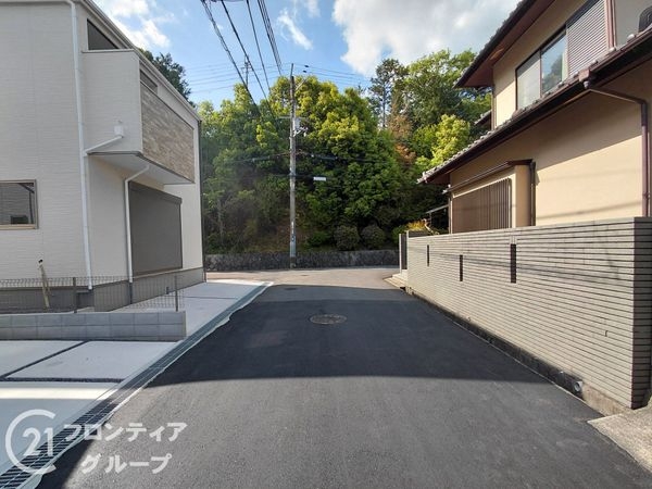 大津市鶴の里　新築一戸建て　１期　２号棟