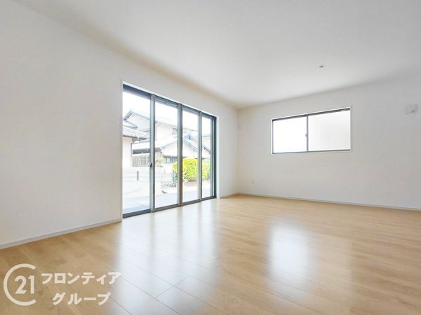 大津市鶴の里　新築一戸建て　１期　１号棟