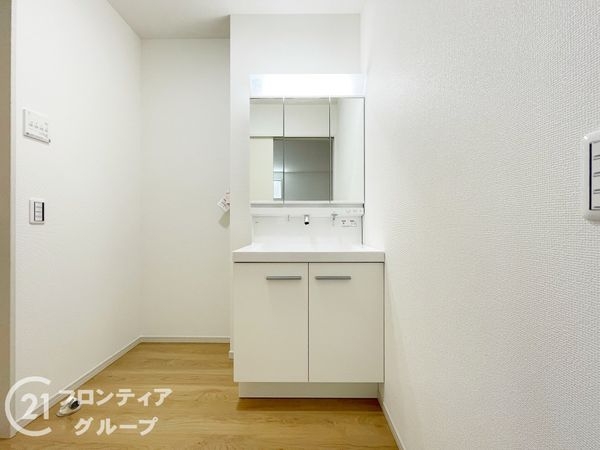 京田辺市草内穴口　新築一戸建て　１期　１号棟