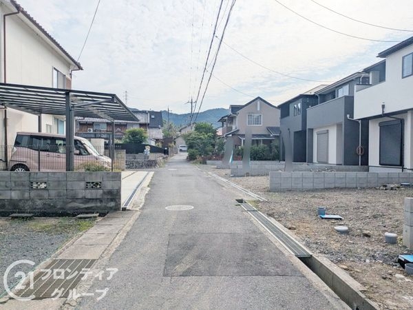 大津市千町２丁目　新築一戸建て　第１期　２号棟