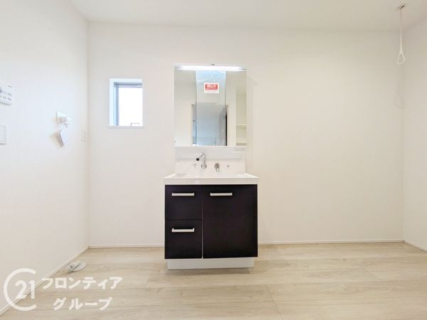 大津市千町２丁目　新築一戸建て　第１期　３号棟