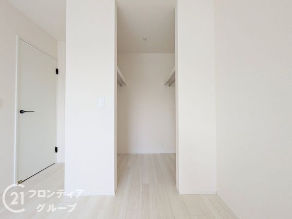 大津市千町２丁目　新築一戸建て　第１期　５号棟