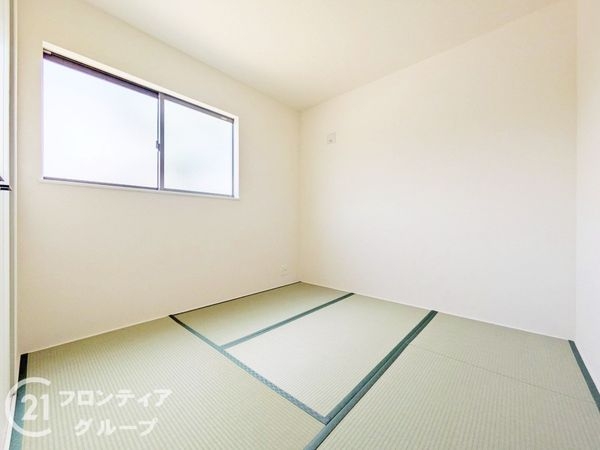 大津市千町２丁目　新築一戸建て　第１期　５号棟