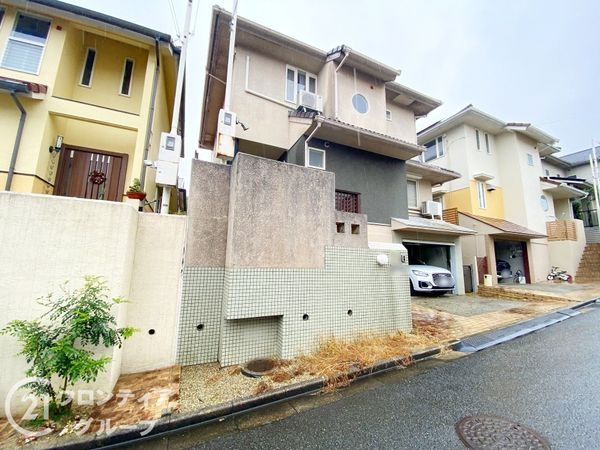 京田辺市山手東１丁目の中古一戸建て