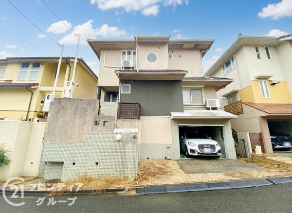 京田辺市山手東１丁目　中古一戸建て