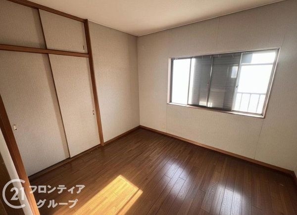 京都市伏見区竹田七瀬川町の中古一戸建て