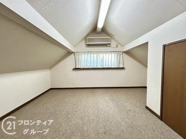 京都市山科区川田御出町の中古一戸建て
