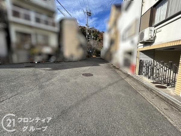 京都市山科区川田御出町の中古一戸建て