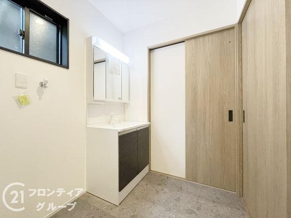 宇治市広野町宮谷　新築一戸建て