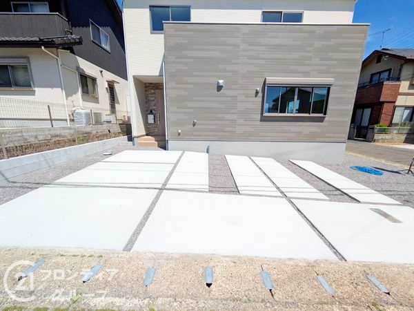 大津市国分２丁目　新築一戸建て　２期　全１区画
