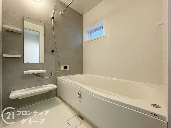 京都市伏見区桃山町弾正島　新築一戸建て　１号棟