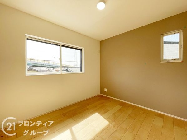 京都市伏見区桃山町弾正島　新築一戸建て　２号棟